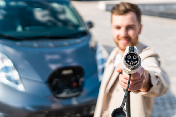 Kopfschmerzen im Elektroauto